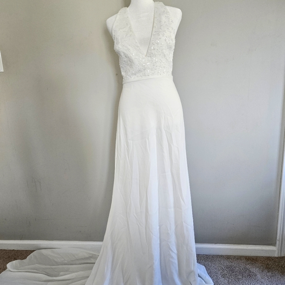 Sachin & Babi "Gabriella" Embellished Plunge V-Neck Crepe Bridal Gown Size 0 - Picture 5 of 16